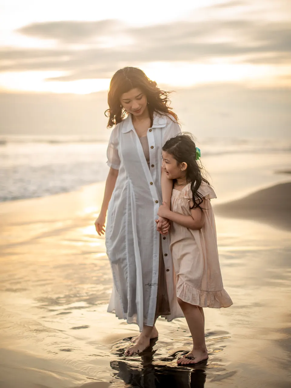 Family portrait on a Bali beach